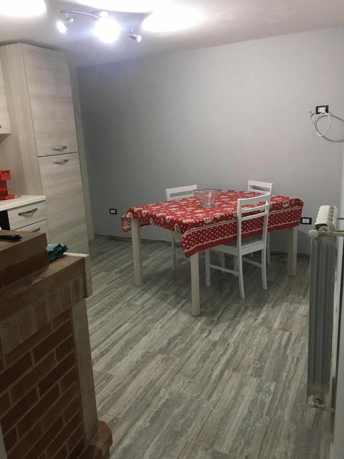 לינה וארוחת בוקר לוצ'רה Casa Rosy מראה חיצוני תמונה